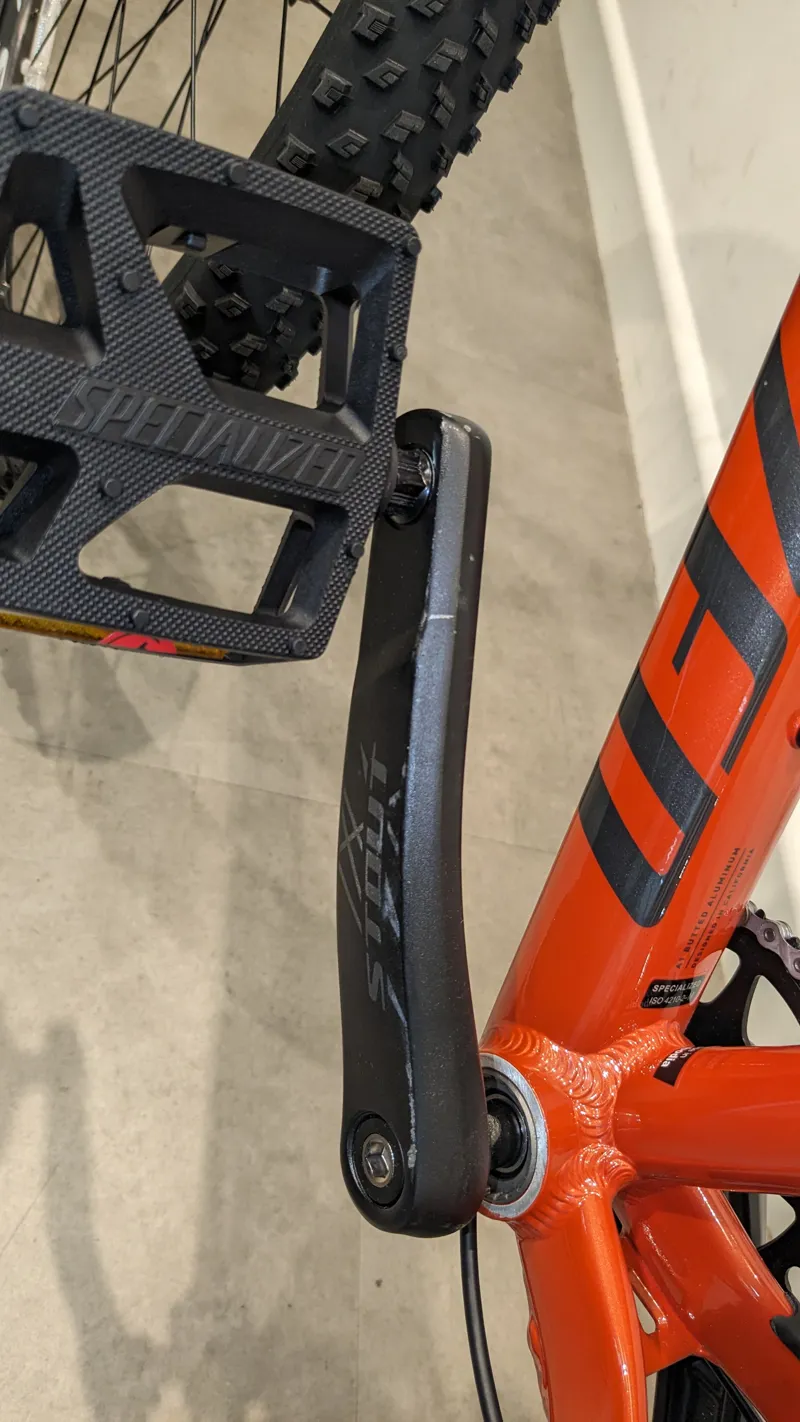 Shop Soiled Specialized Rockhopper Comp 27.5 Mountain Bike X Small