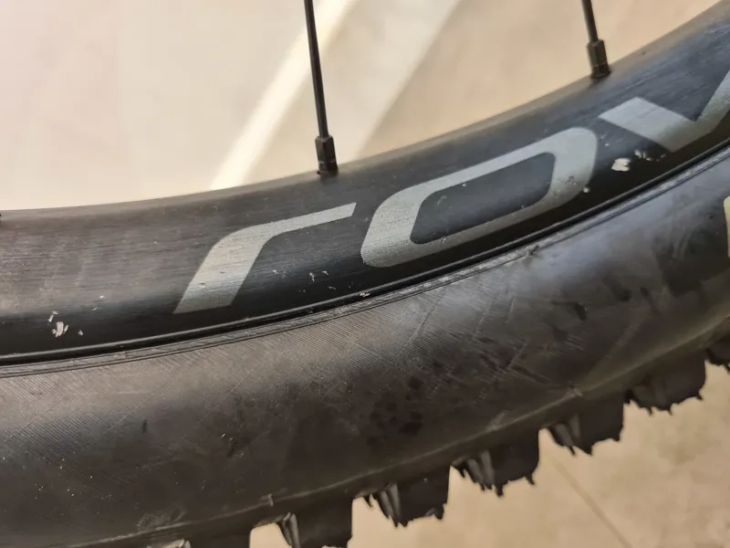 Ex-Demo: 2022 Specialized Enduro Expert Mountain Bike - S2-6