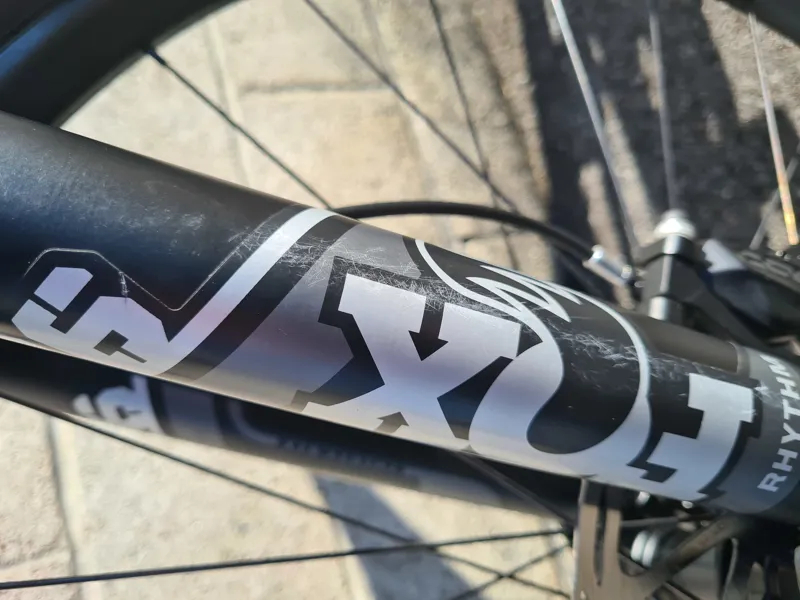 Ex-Demo: 2022 Specialized Status 160 Full Suspension Mountain Bike - S2-2