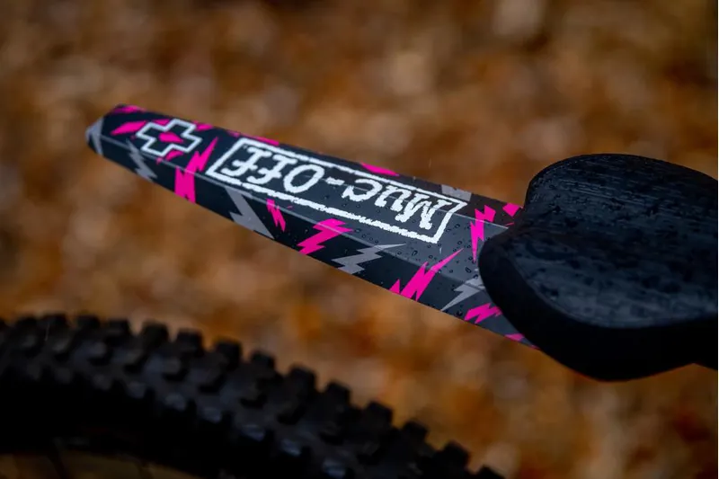 Muc-Off Rear Ride Mudguard Bolt-2
