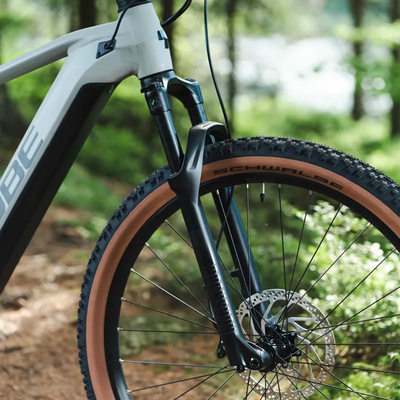 2022 Cube Reaction Hybrid Race 625 Electric Mountain Bike - Lunar/Grey-5