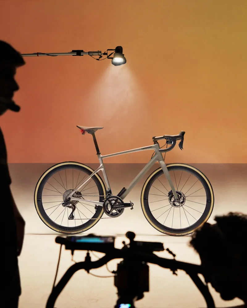 2022 Cannondale Synapse Carbon LTD RLE Road Bike - Gunmetal Grey-11