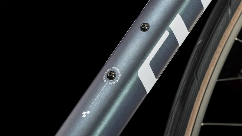 2023 Cube Attain Road Bike - Deep Blue/White-4