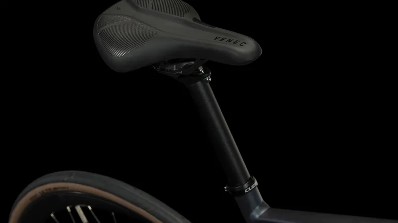 2023 Cube Attain Road Bike - Deep Blue/White-7