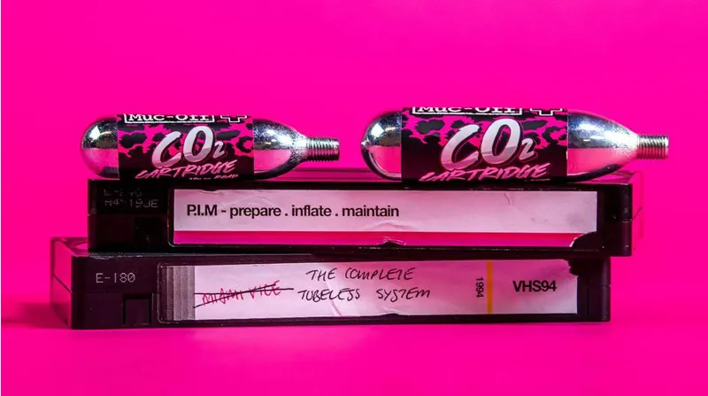 Muc-Off 16g CO2 Cartridge Refills-2