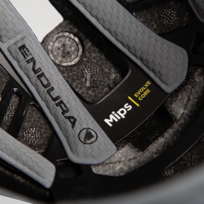 Endura Xtract Helmet with MIPS - Red - Size L/XL-4