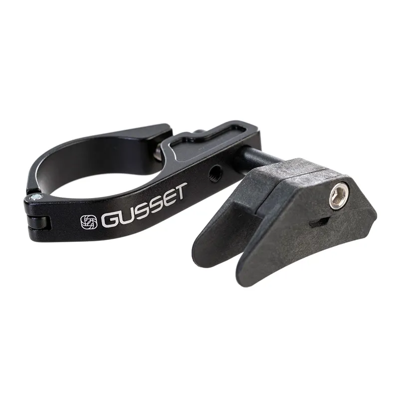 Gusset Lil Chap Chain Device - Black