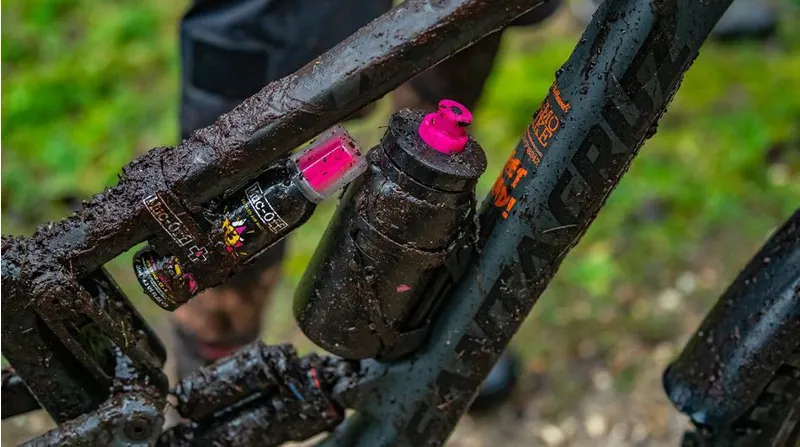 Muc-Off x Elite Fly Water Bottle - Black-1