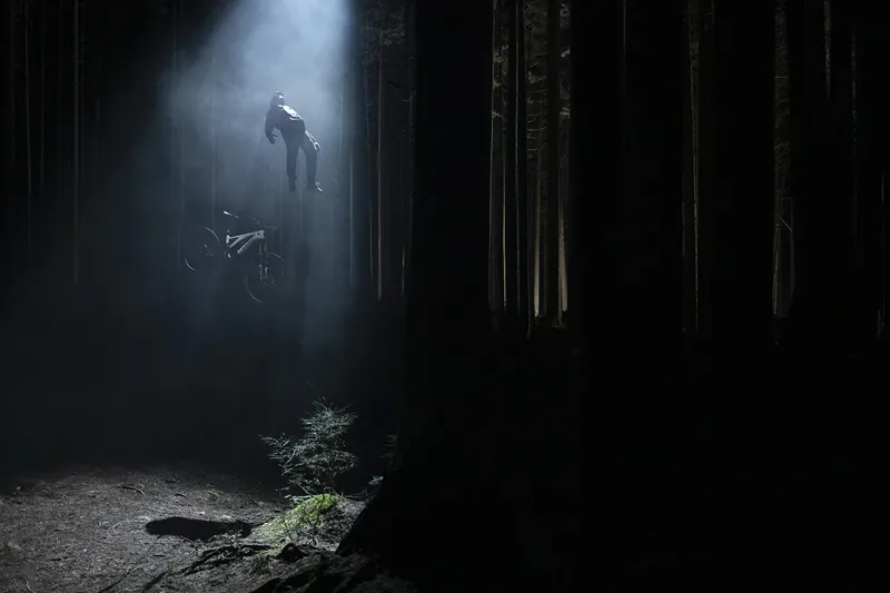 2022 Specialized Turbo Levo Alloy Electric Mountain Bike - Black/Silver-6