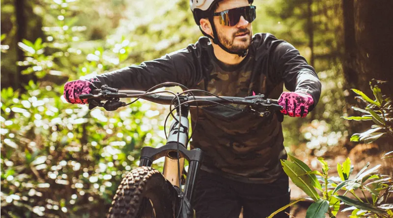 Muc-Off Summer Lightweight Mesh Rider Gloves - Pink-3
