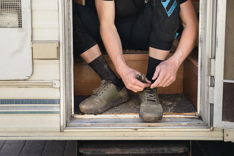 Specialized 2FO Roost Flat Mountain Bike Shoes - Oak Green/Black-1