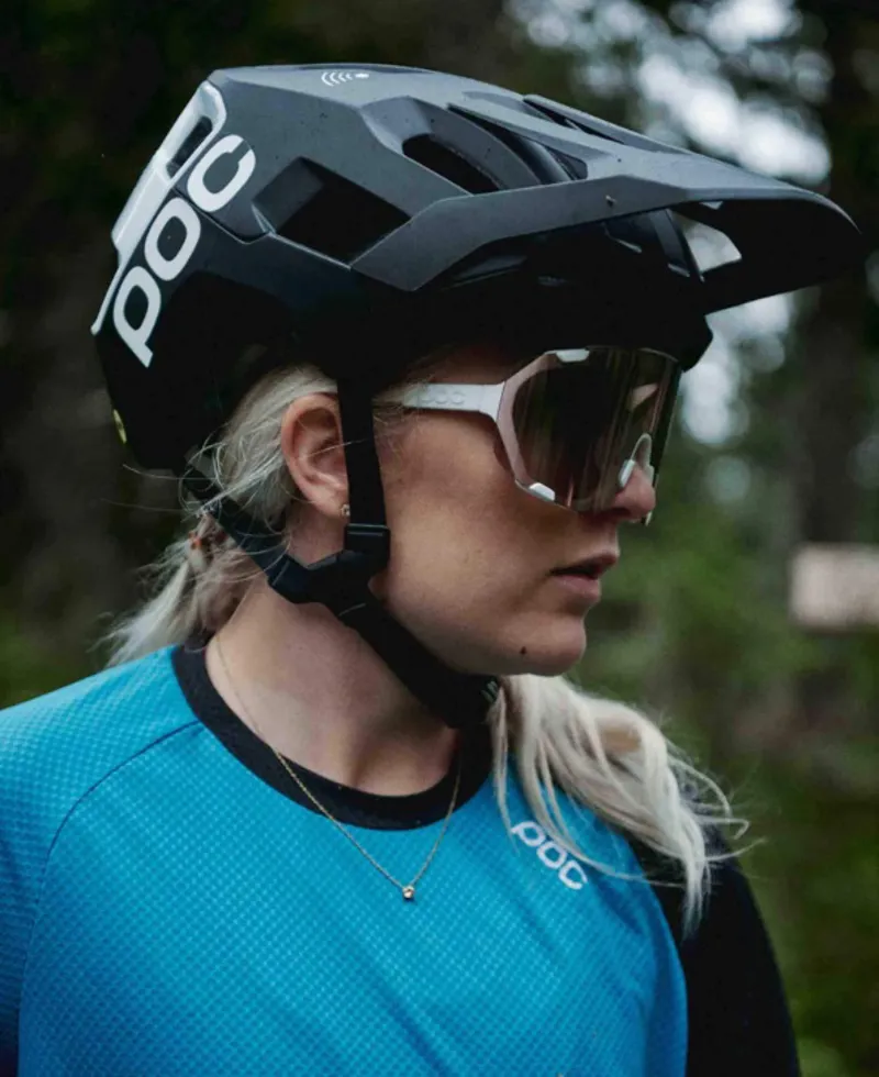 POC Kortal Race MTB Helmet with MIPS - Uranium Black Matt/Hydrogen White-4
