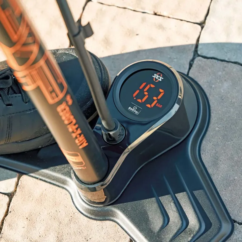 SKS Air-X-Plorer Digi 10.0 Floor Pump-2