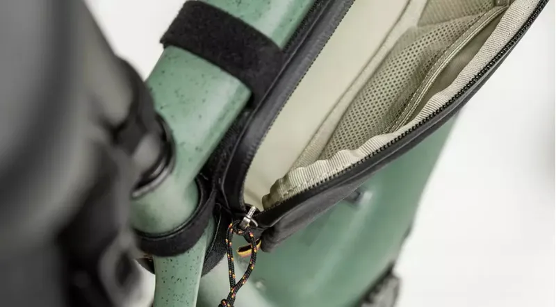 Specialized/Fjallraven Small Frame Bag - Black-2