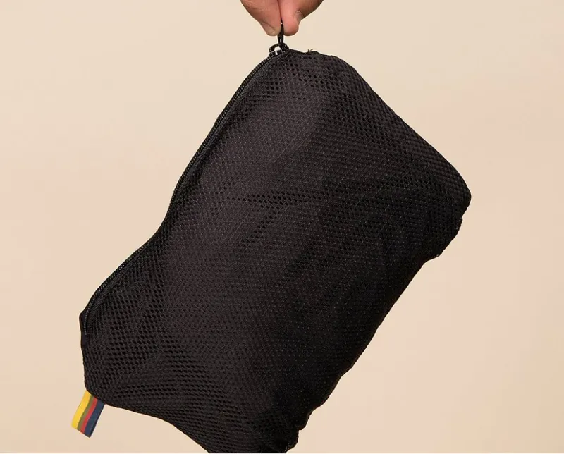 Specialized/Fjällräven Mens Adventure Vest - Black-2