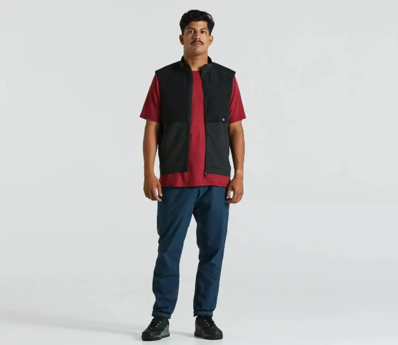 Specialized/Fjällräven Mens Adventure Vest - Black