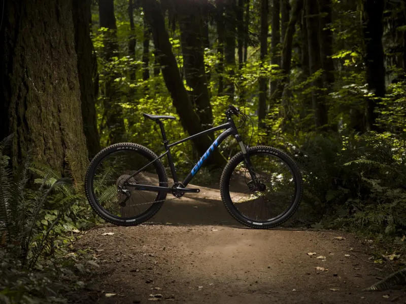 2021 Giant Talon 1 Mens Hardtail Mountain Bike - Matte Black-6