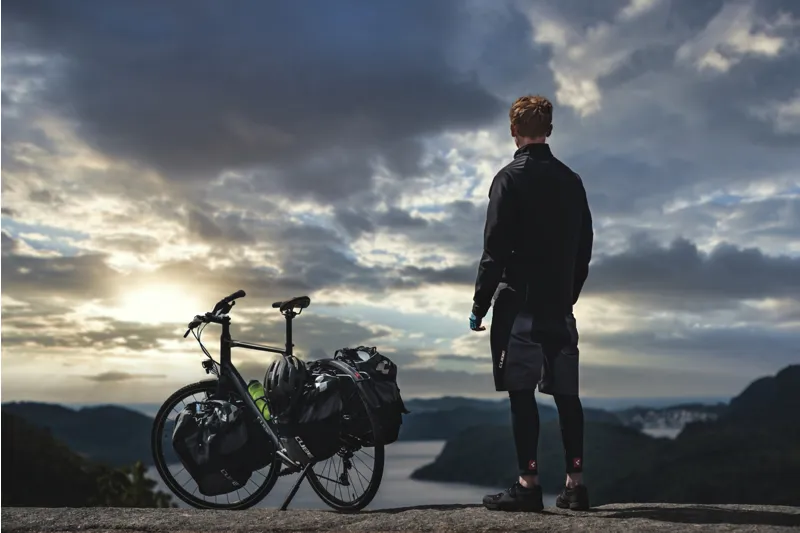 2021 Cube Touring Hybrid Bike - Dark Red/Grey-6