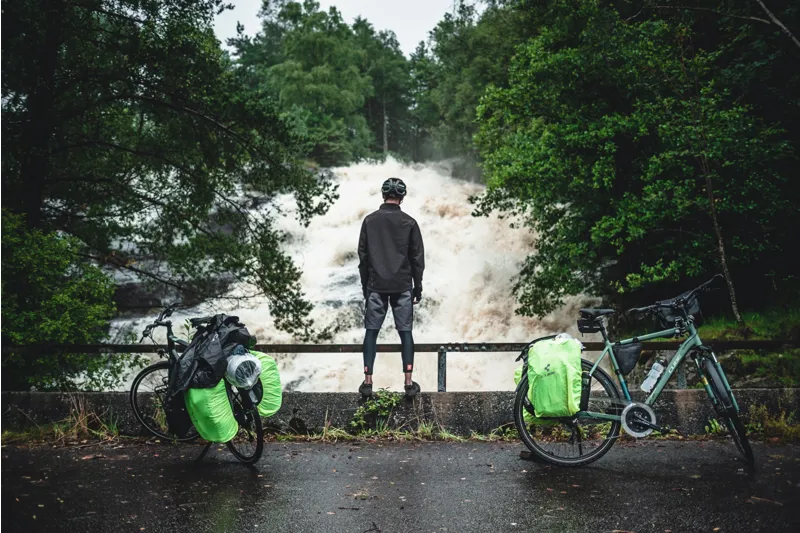 2021 Cube Touring Hybrid Bike - Dark Red/Grey-10