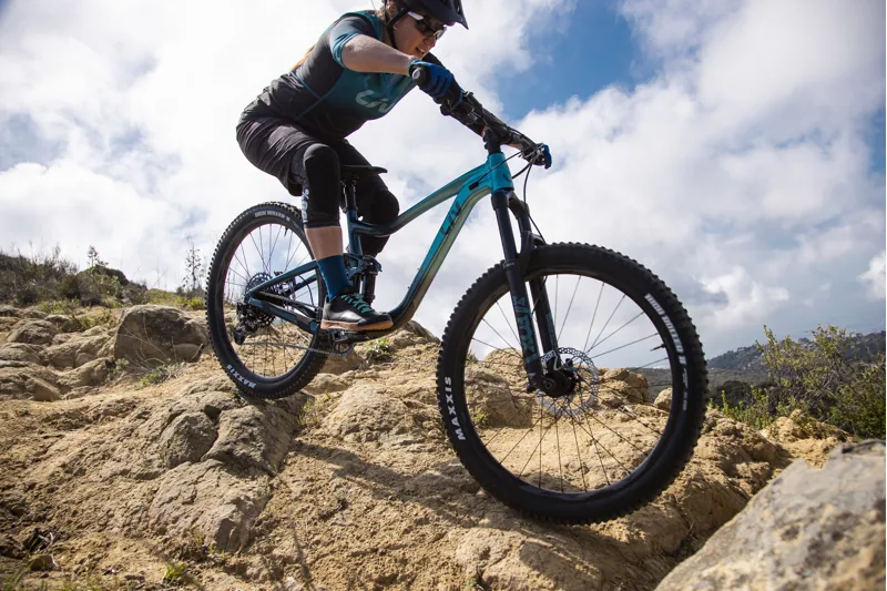 2020 Giant Liv Intrigue 2 Womens Mountain Bike - Gloss Blue-5