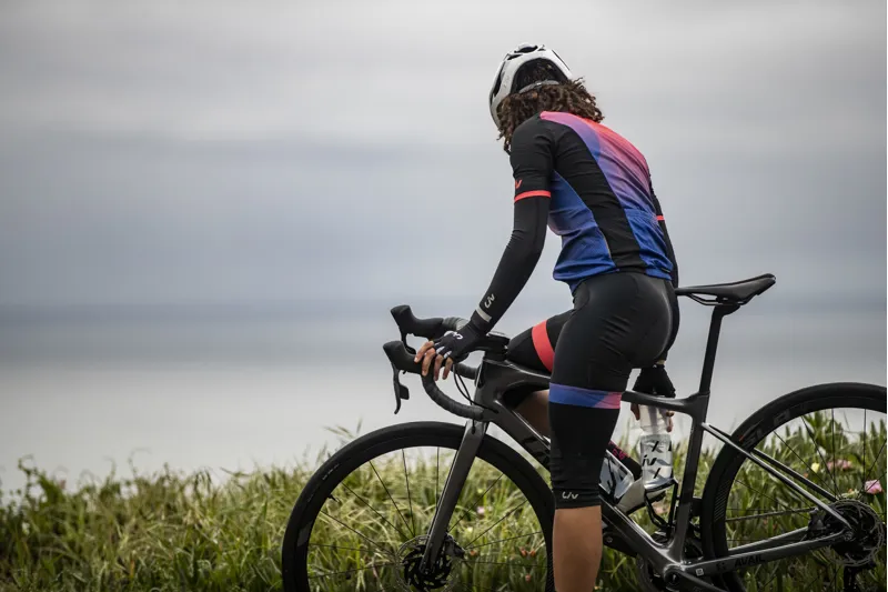 2020 Giant Liv Avail Advanced Pro 1 Womens Road Bike - Gloss Charcoal-5