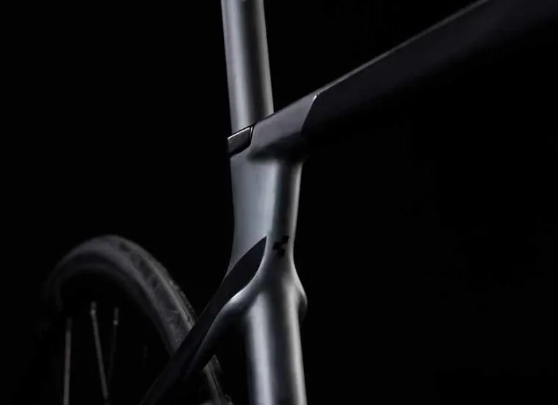 2018 Cube Agree C:62 SLT Disc Road Bike - Carbon/Black-2