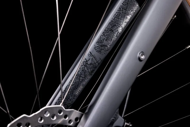 2022 Cube Hyde Race Hybrid Bike - Iridium/Black-1