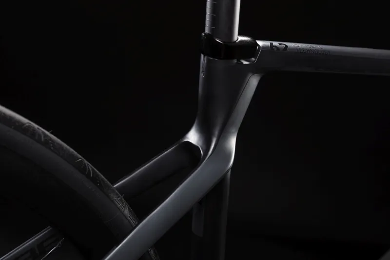 2019 Cube Agree C:62 SLT Disc Mens Road Bike - Carbon Black-3