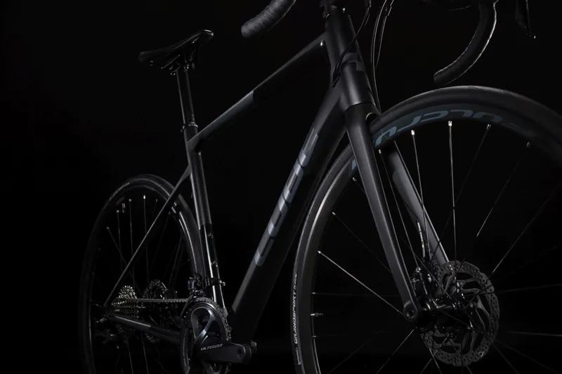 2019 Cube Attain GTC SL Disc Mens Road Bike - Carbon/Grey-1