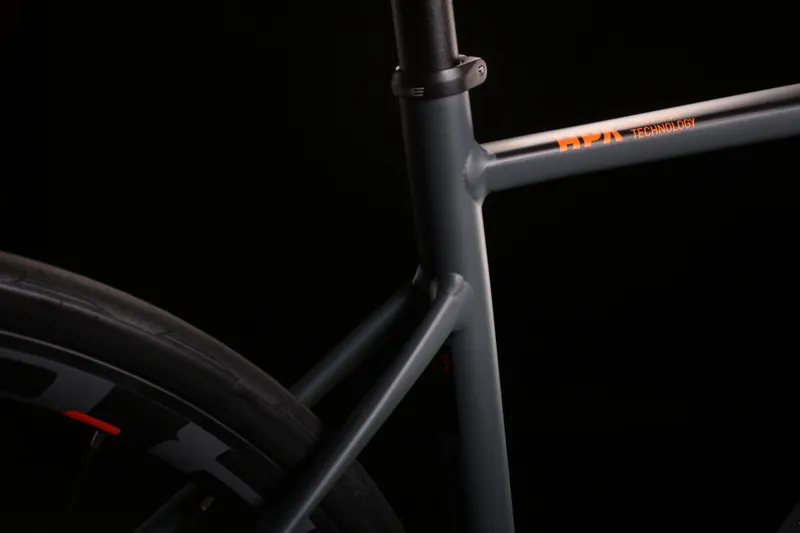 2019 Cube Attain SL Disc Mens Road Bike Grey Orange