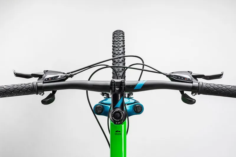 2017 Cube Aim 27.5 Mens Mountain Bike in Green-1