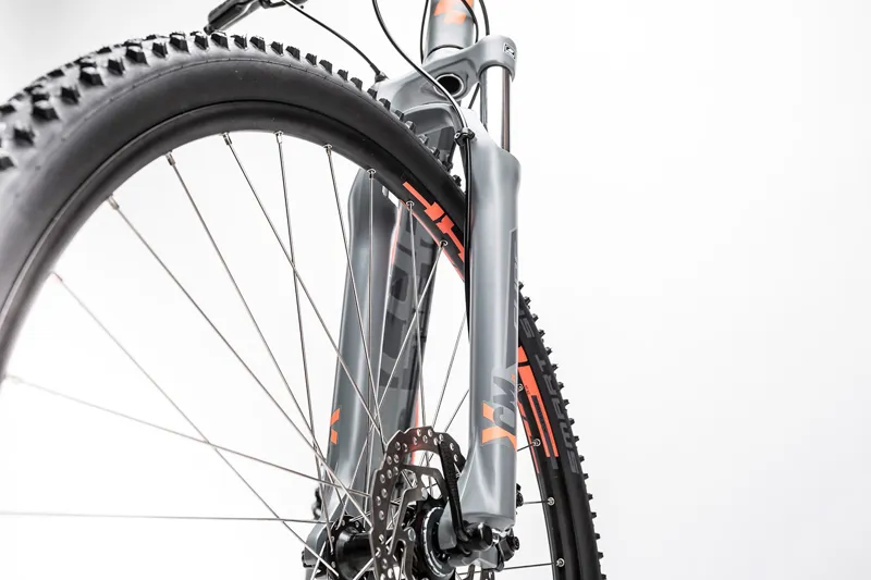 2017 Cube Aim Race Mens Mountain Bike in Grey-7