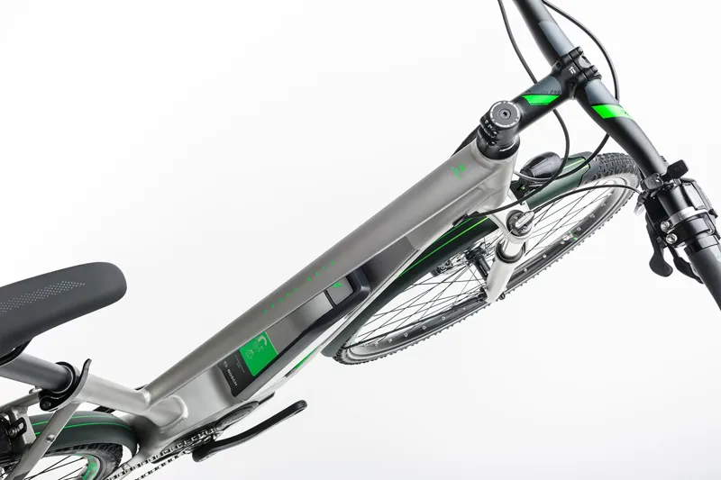 2017 Cube Cross Hybrid Race 500 E Bike in Silver-3