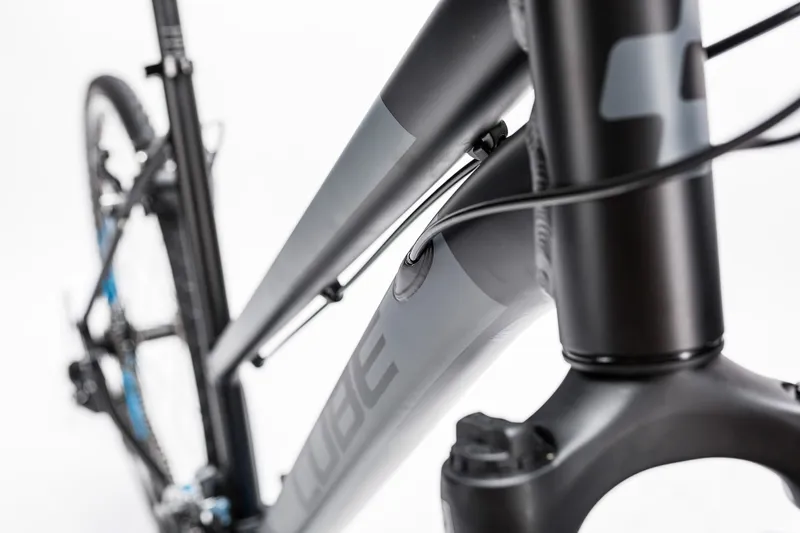 2017 Cube Curve Hybrid Bike-9