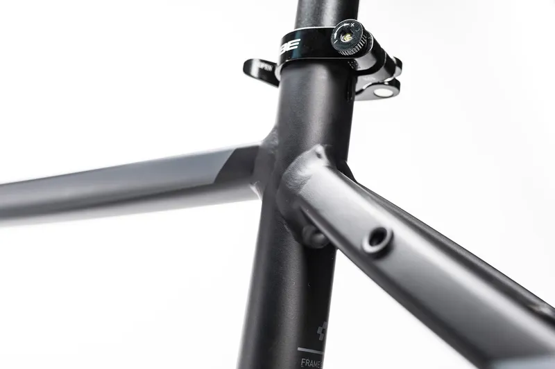 2017 Cube Nature Pro Hybrid Bike - Black-6