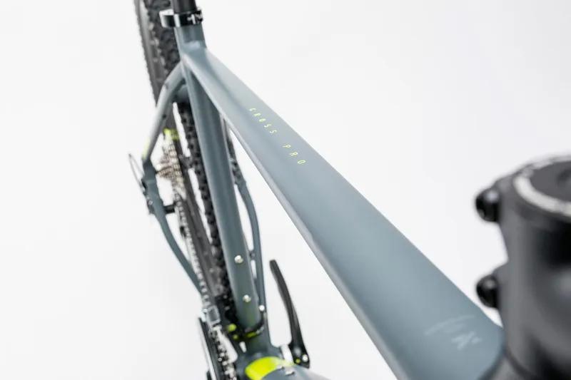 2017 Cube Cross Pro Bike in Grey/Lime-3