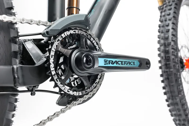 2017 Cube Fritzz 180 HPA 27.5 SL Mountain Bike in Black/Mint-6