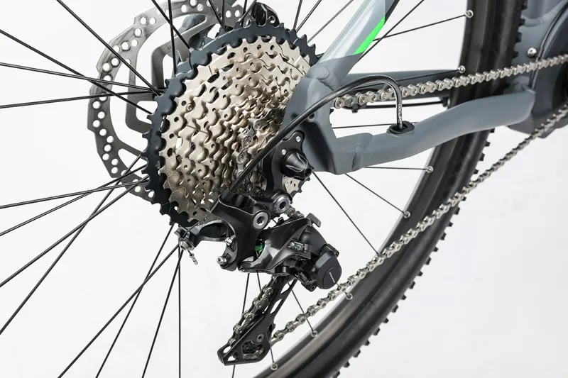 2017 Cube Reaction Hybrid HPA Race 500 E-Bike Grey Green-9