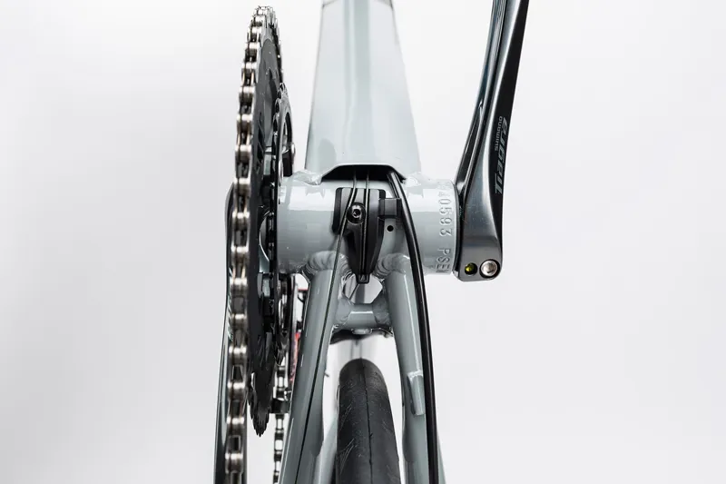 2017 Cube Attain Race Disc Mens Road Bike - Grey-5