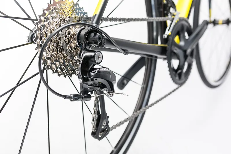 2017 Cube Attain SL Mens Road Bike - Black/Flash Yellow-8