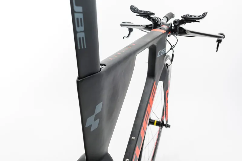 2017 Cube Aerium C:68 Race Mends Road / Triathlon Bike in Black-3