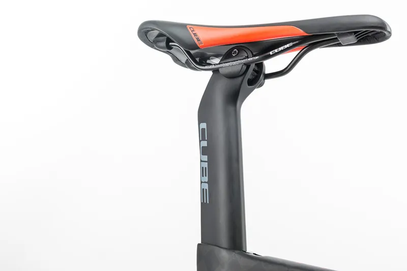 2017 Cube Aerium C:68 Race Mends Road / Triathlon Bike in Black-9