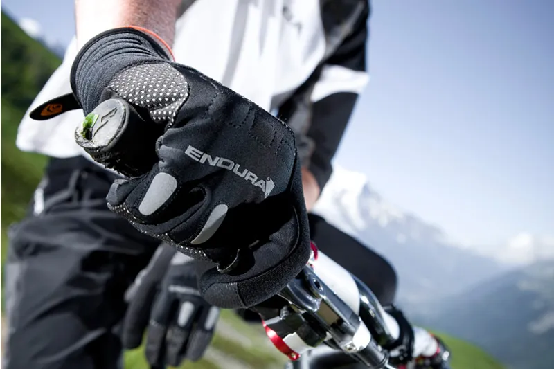 Endura Dexter Glove - Black-1
