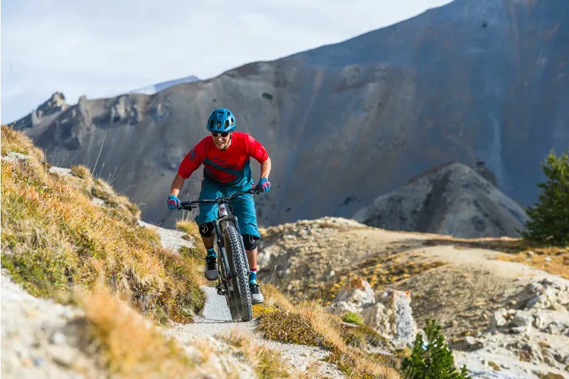 Endura SingleTrack MTB Helmet II - Black-2