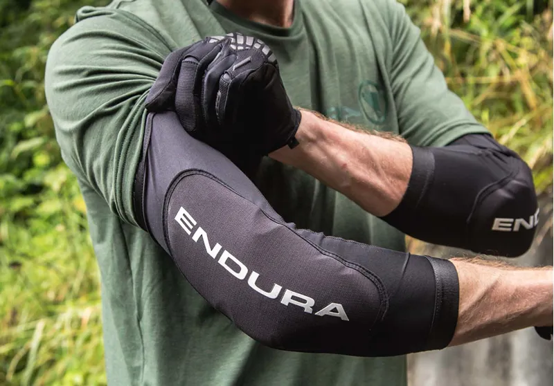 Endura SingleTrack Lite II Elbow Protector - Black-3