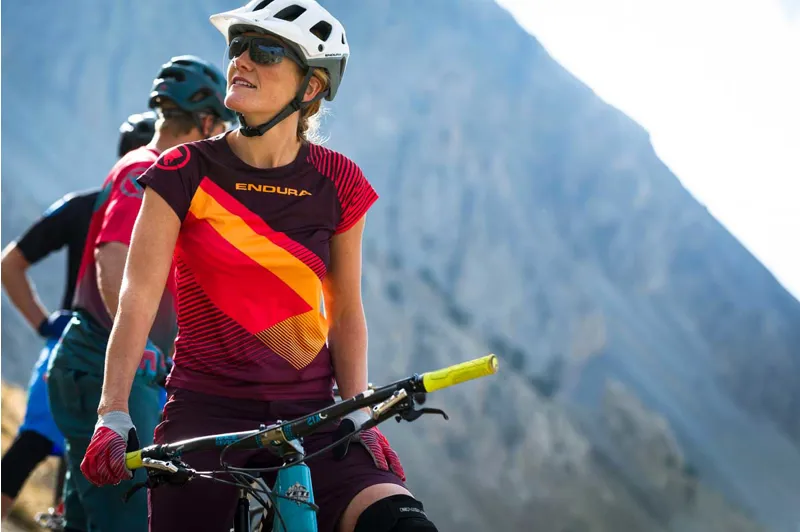 Endura Womens SingleTrack Print T-Shirt II - Mulberry-2