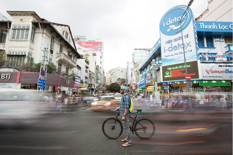 Evoc CC 6l BackPack and 2l Bladder - Black-4