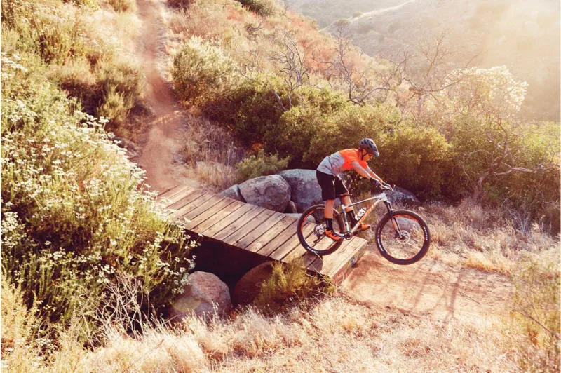 2019 Giant Fathom 1 Mens Hardtail Mountain Bike - Silver-2