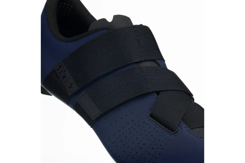 fizik tempo r5 powerstrap cycling shoes