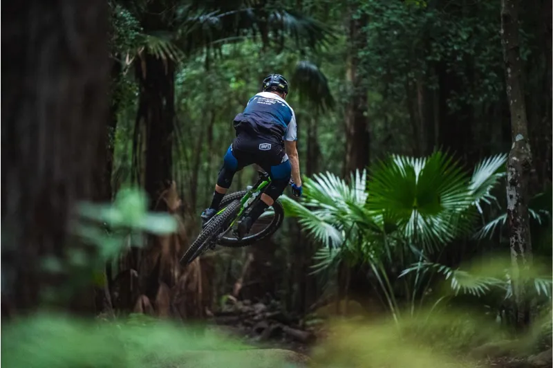 2019 Giant Trance E+ 1 Pro Mens Electric Bike - Gloss Black/Orange-4